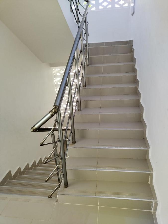 6 Park Retreat Hotel Mombasa Exterior photo