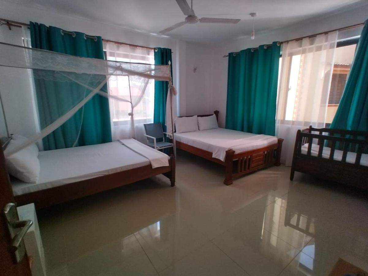 6 Park Retreat Hotel Mombasa Exterior photo
