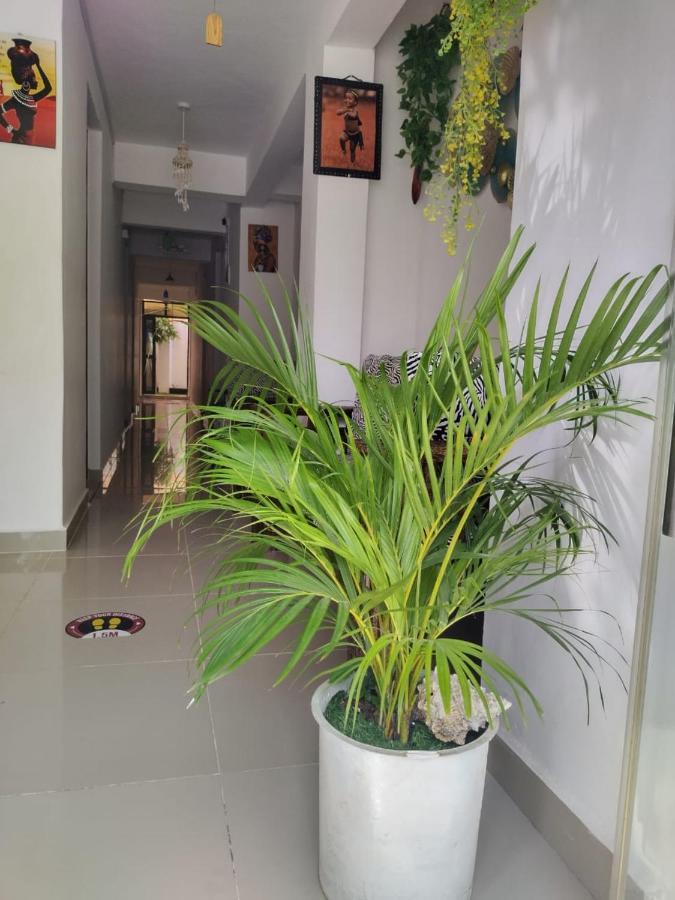 6 Park Retreat Hotel Mombasa Exterior photo